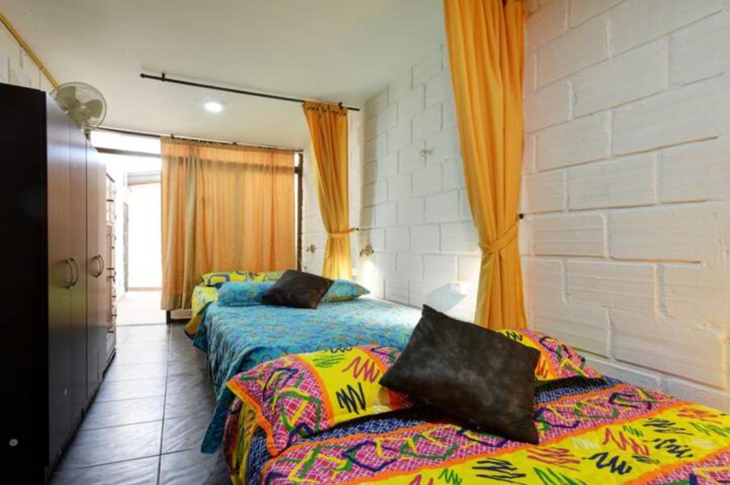 International House Co-Living Hostel Medellin Ngoại thất bức ảnh