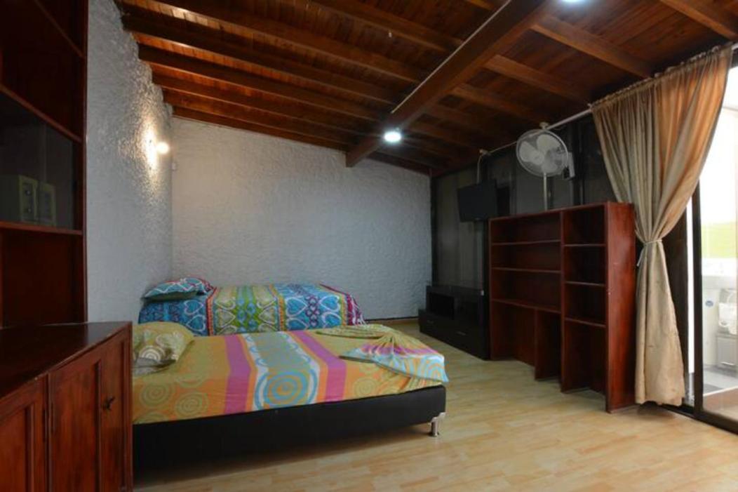 International House Co-Living Hostel Medellin Ngoại thất bức ảnh