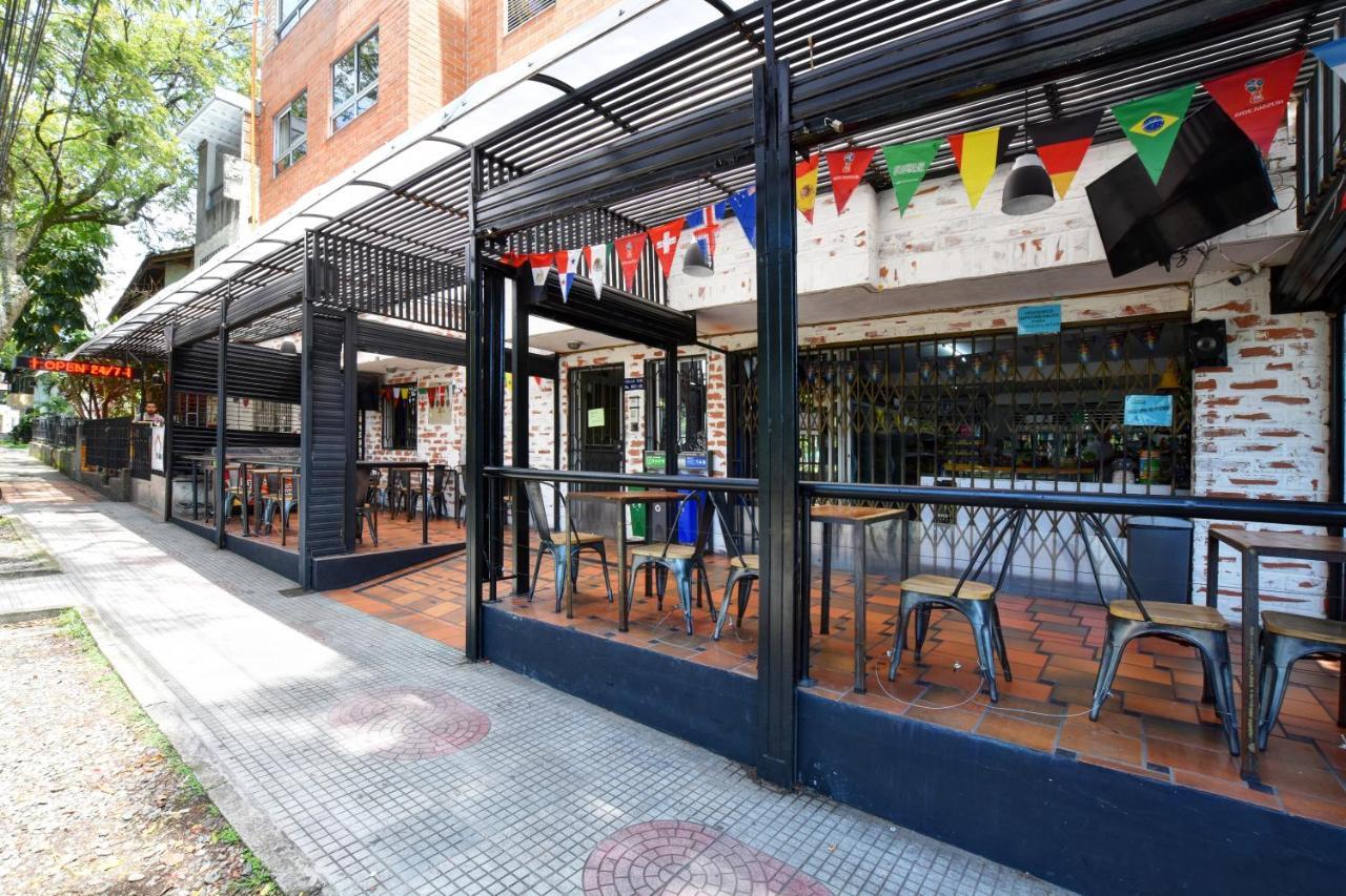 International House Co-Living Hostel Medellin Ngoại thất bức ảnh