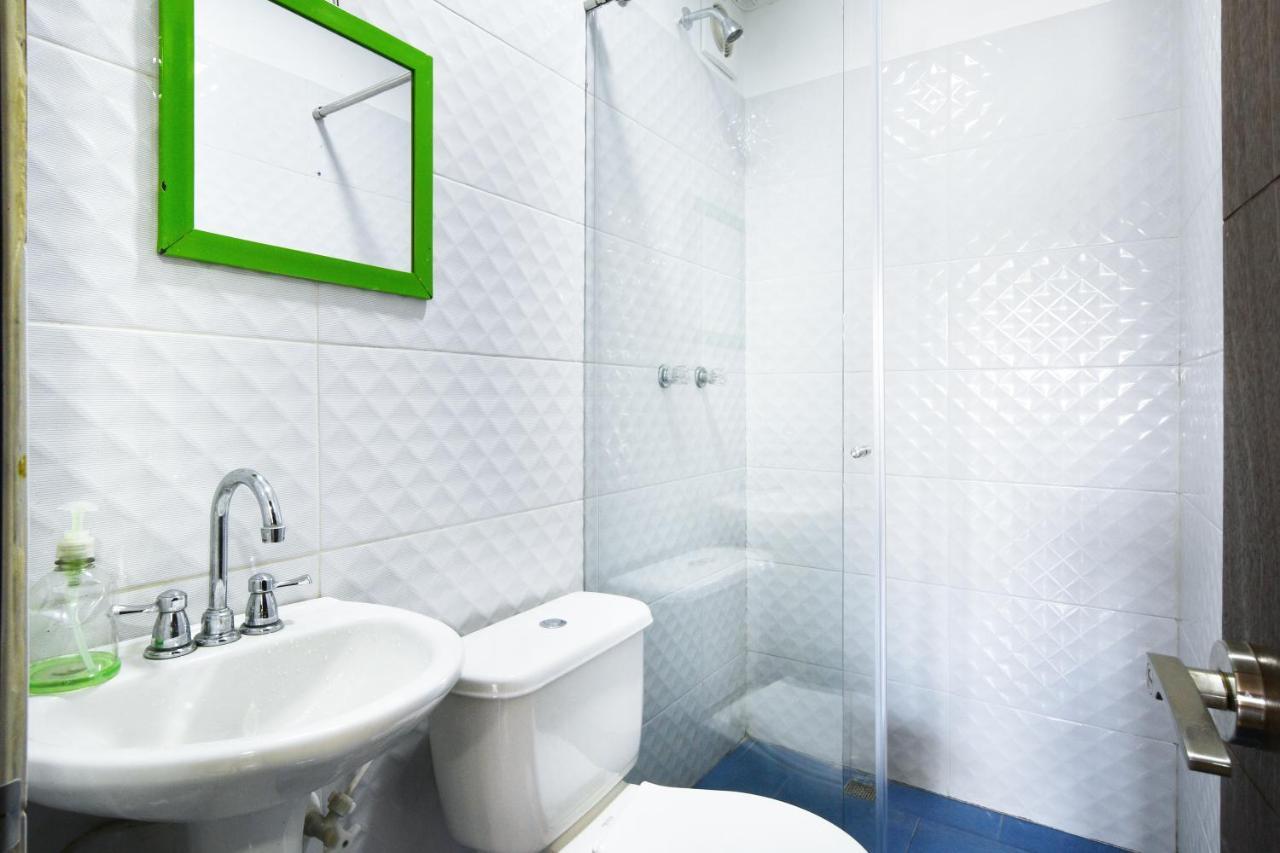 International House Co-Living Hostel Medellin Ngoại thất bức ảnh